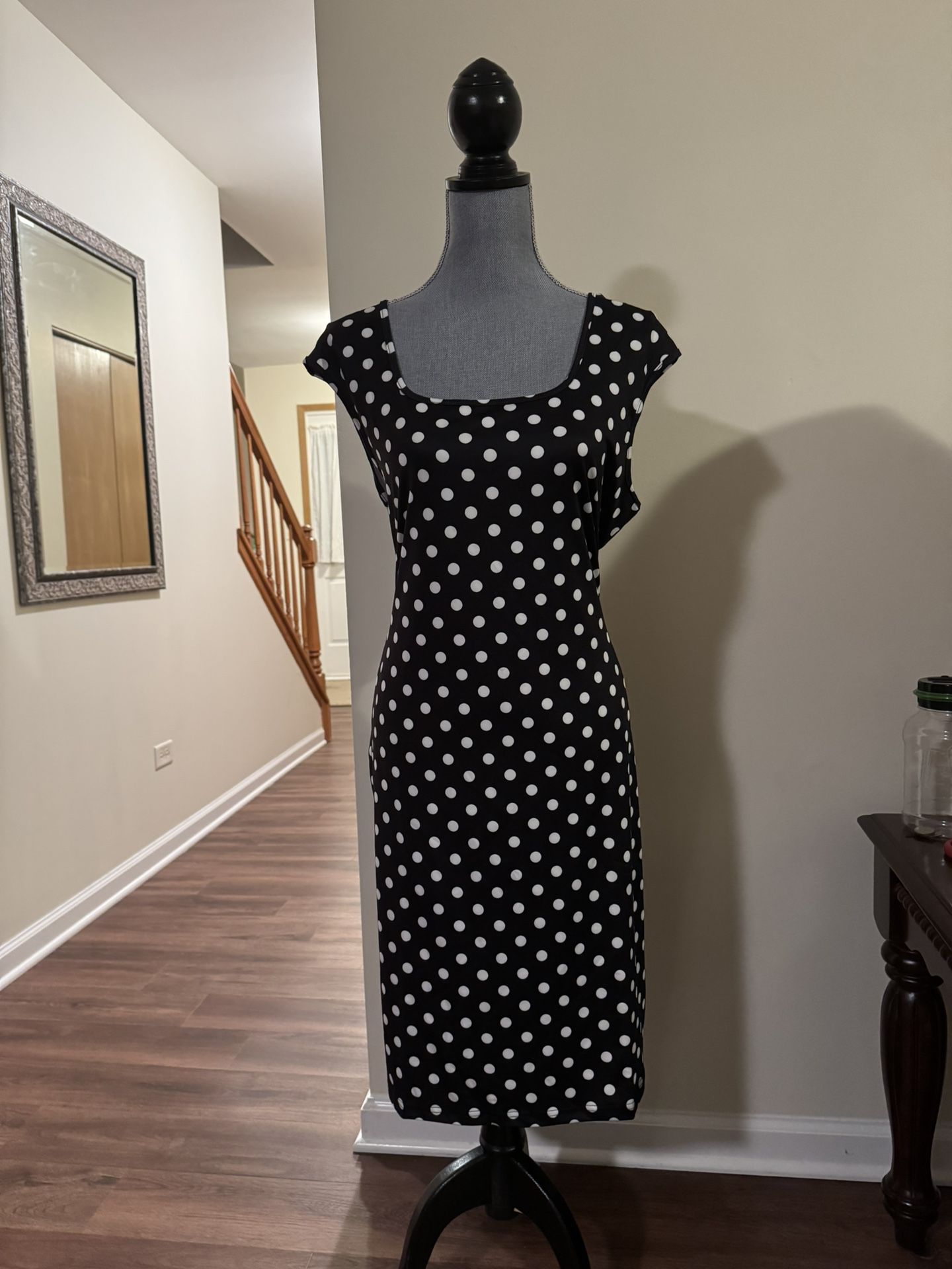 New ladies black with white polkadots dress Size XXL
