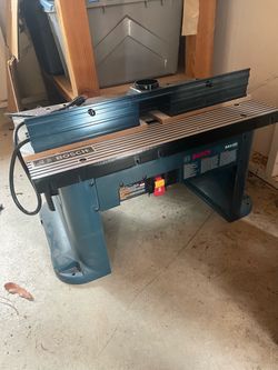 Bosch router table
