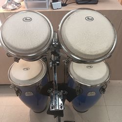 Pearl Percussion Primero Pro Drums.  Excellent Condition. Just What You See In The Pictures.For Pick Up Fremont Seattle. No Low Ball Offers.No Trades 