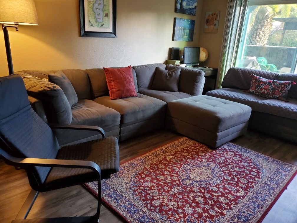 Costco Norris 6-piece fabric modular sectional / ikea, POÄNG chair / ikea VEDBÄK rug