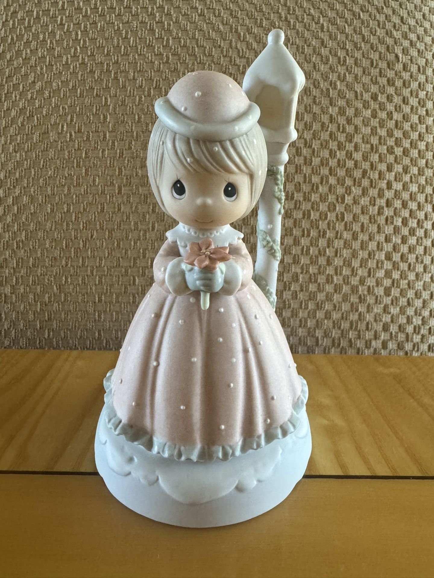 Precious Moments “The Light Of The World Is Jesus” Figurine