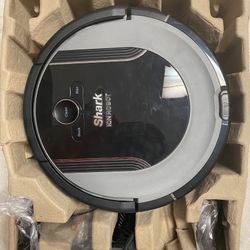 Shark Ion Robot Cleaning System 