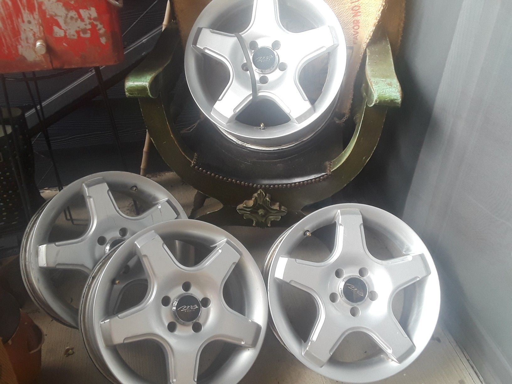M.B. WHEELS VISION 14m 15x6.5J VW SAE J2530 MAX TIRE DO A 27 INCHES
