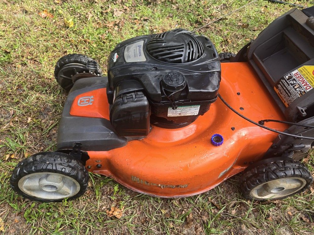 Husqvarna AWD Self Propelled Lawn Mower