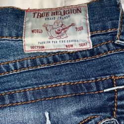 True Religion Men’s Jeans Size 33 Strait 