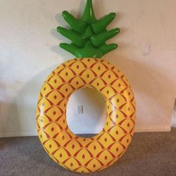 Pineapple Pool Lake Float. Used Once. No Holes. Perfect for Pool Party. Desert trip. Bachelorette. Festival 