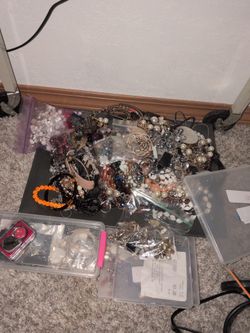 JEWELRY  Galore **read description