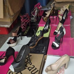 HEEL BLOWOUT!! MUST WITH BOX