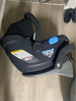 Infant Car Seat