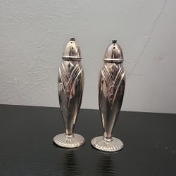 Vintage Viking Heavy Metal Lead W/ Silver Finish Salt & Pepper Shakers C13