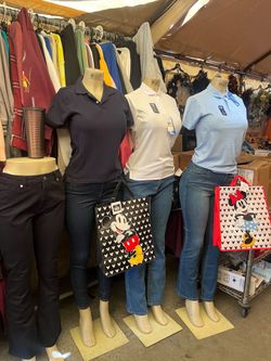 Blusas o camisas para la escuela