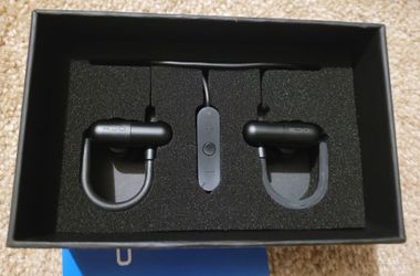 New QCY Wireless Bluetooth Earphone Headset, QY11