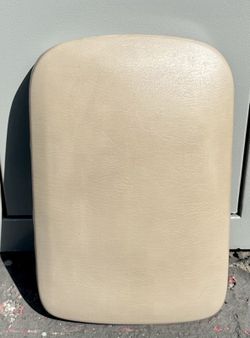 2007 Toyota Tacoma Vinyl Armrest/Center Console Lid Beige 58951-AD020
