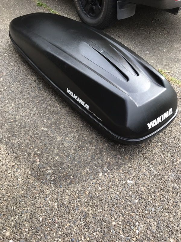 Yakima Load Ranger rooftop carrier box large