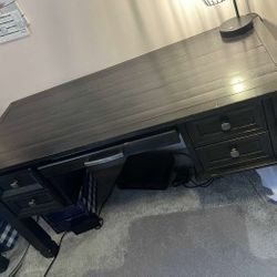 Desk And File Cabinet 