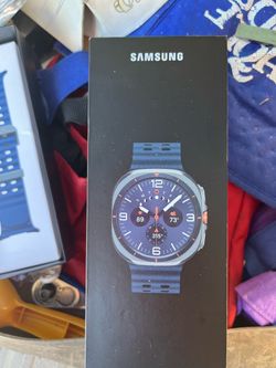 Samsung Galaxy Watch Ultra in Box