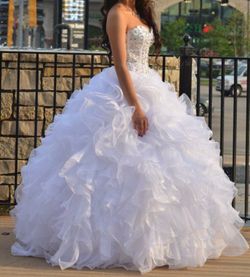 Wedding dress