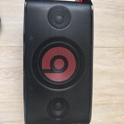 Beats by Dr. Dre Beatbox Portable Speaker Bluetooth Speaker 