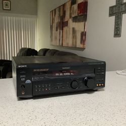 * Sony * High Power High Quality Home Theater Surround Sound & Stereo Receiver . Amazing Sounding Receiver . Like New . Must See . 