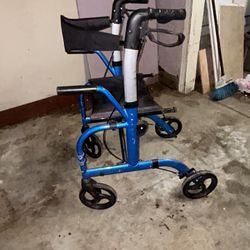 Walker/wheelchair 