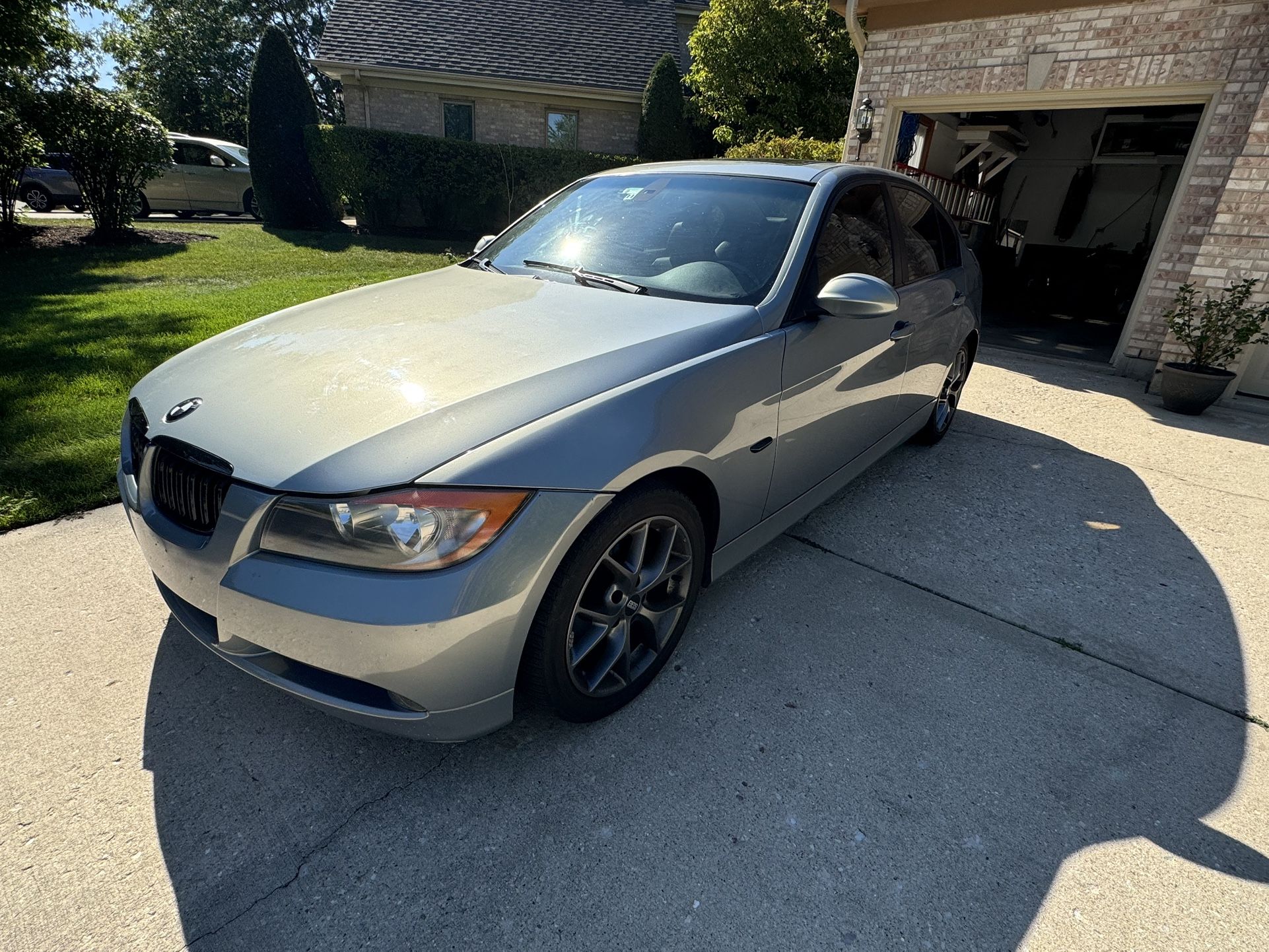 2006 BMW 325i