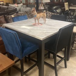 Table and four stool 699 brand new