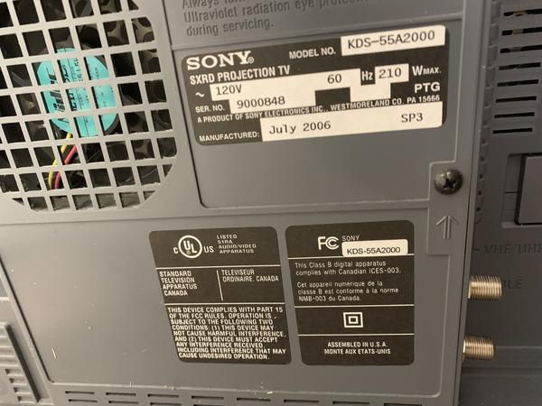 Sony sxrd tv kds-55a2000 TV w/ Remote