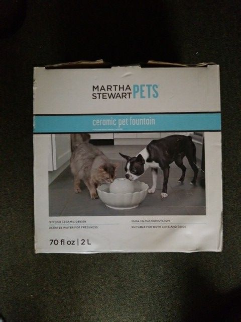 Martha Stewart Ceramic Pet Fountain