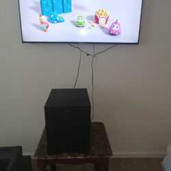 Table, Subwoofer, TV 
