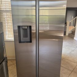 Samsung Refrigerator Stainless