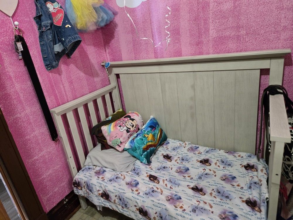Baby Crib