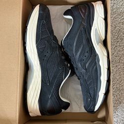Saucony Size 11 Please Read Description Below