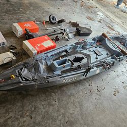 Vibe shear Water Fishing kayak with all the extras !