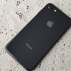 iPhone 8 , Unlocked   for all Company Carrier ,  Excellent Condition Like New 