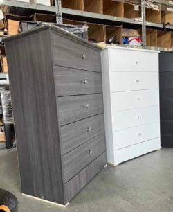 Five drawers dresser