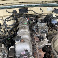 1983 Toyota Land Cruiser Engine