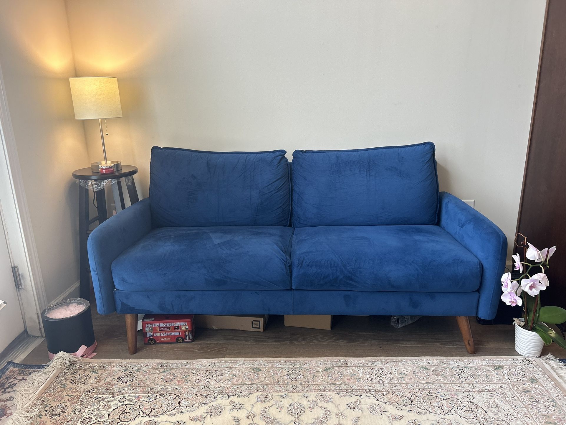 Cilla Velvet Round Arm Blue Velvet sofa 71.6" And Coffee Table