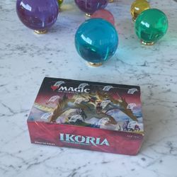 Magic The Gathering: Ikoria: Lair of Behemoths - Booster Box - Ikoria: Lair of Behemoths (IKO)