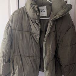 ZARA green puff Jacket