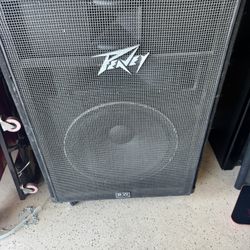 BIG SPEAKERS! WITH 18 INCH WOOFERS!!!