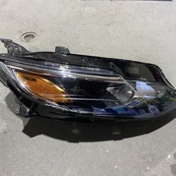 OEM 2019–2025 Chevy Malibu Passenger Headlight RH