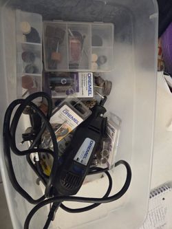Dremel 200 Series two-speed rotary tool kit