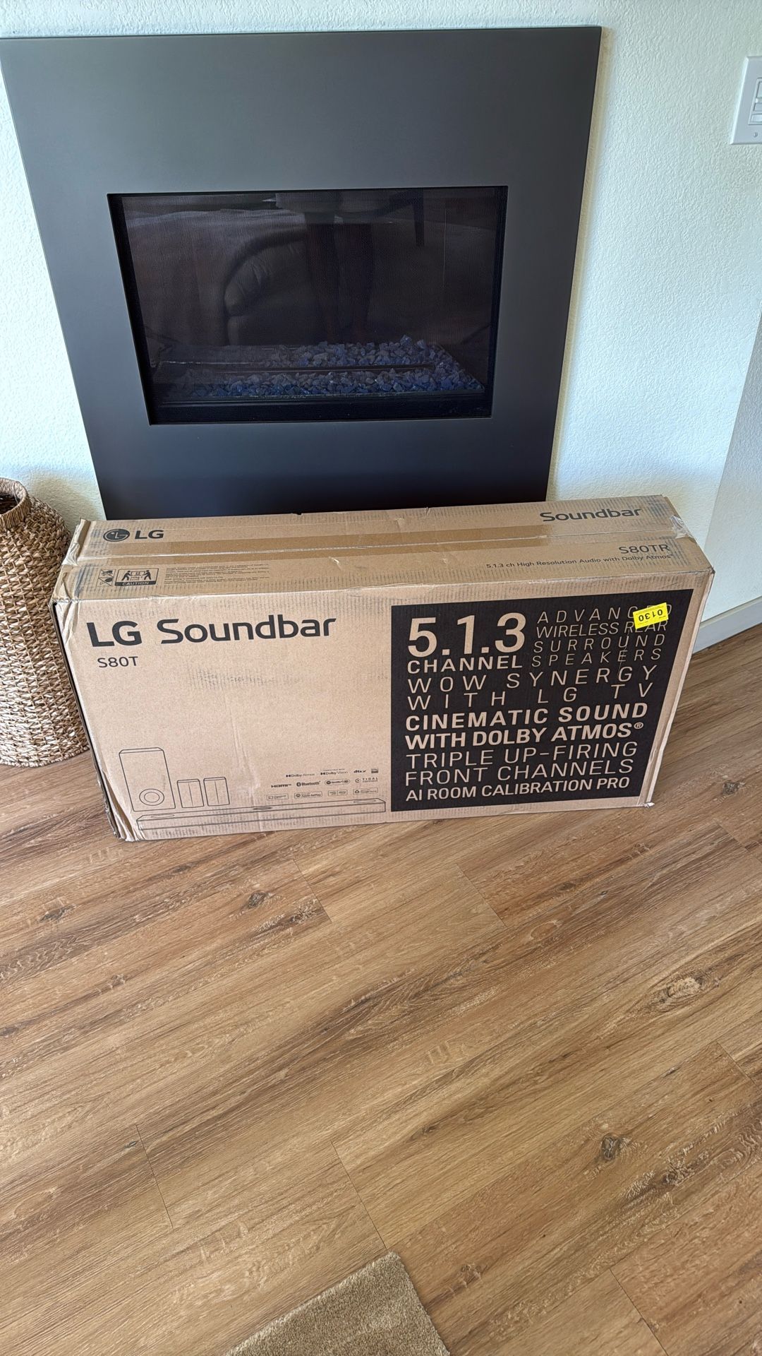 LG Soundbar Surround Sound System S80T