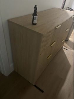 Wood Dresser