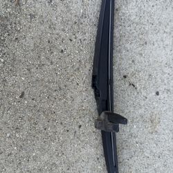 4th Gen Toyota 4Runner Rear Windshield Wiper Arm/blade 