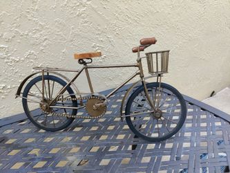 Vintage Bicycle Pier 1 Collection