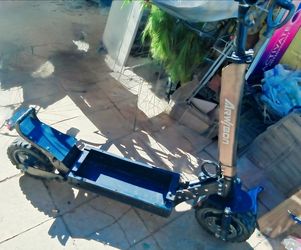 Arwibon Q30 scooter