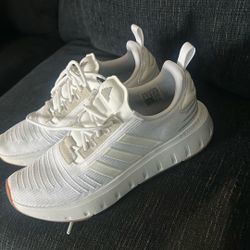 Tenis Adidas