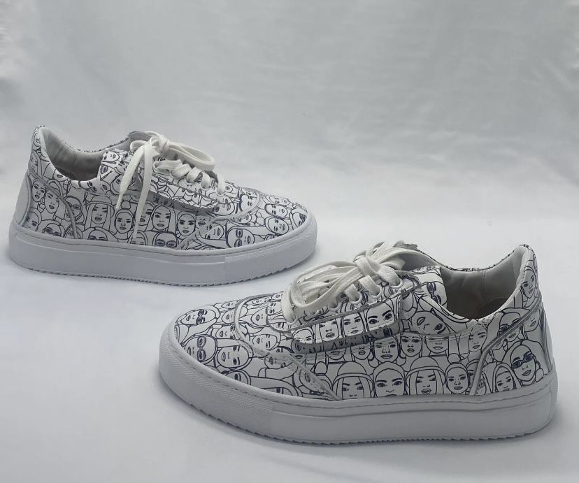 New Fini Bold TYFINI Sneakers Shoes Size 6.5 W.