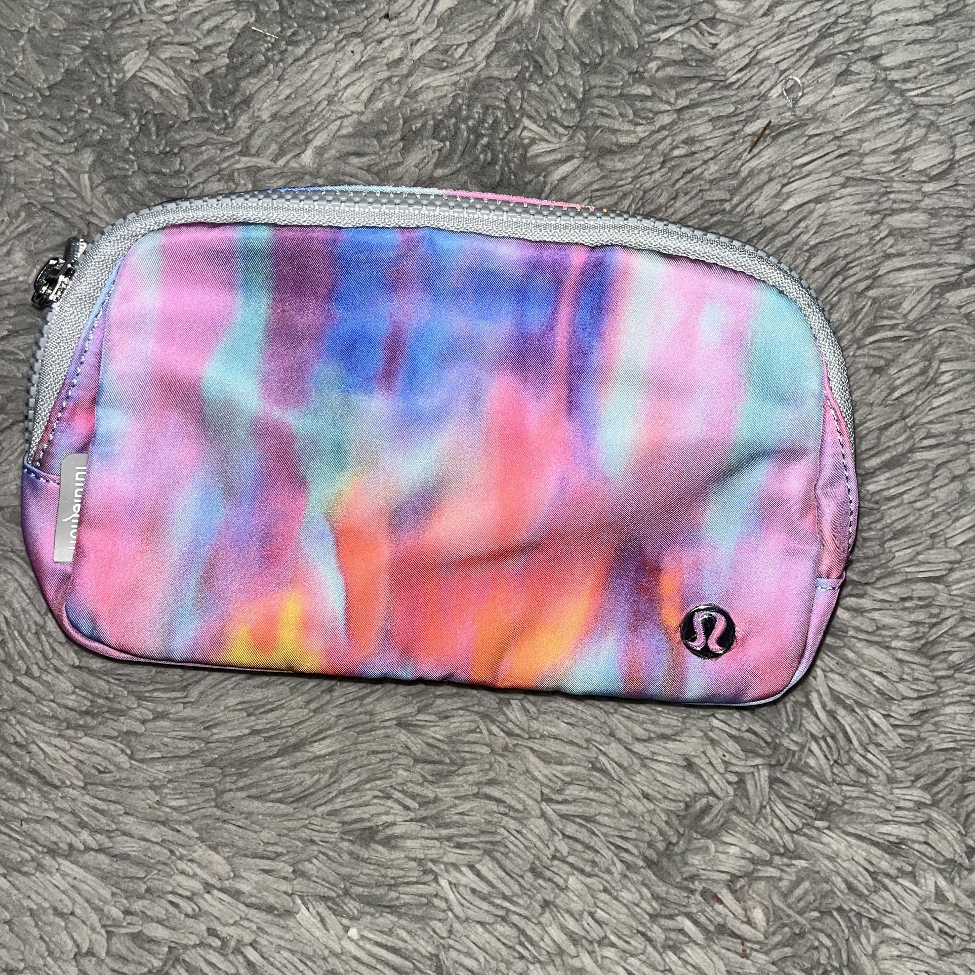 Lululemon Everywhere Belt Bag 1L